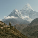 Buddhist stupa with view onto the Annapurna in Nepal